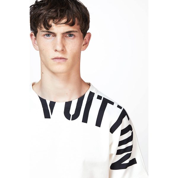 Louis Vuitton Replica Men Ready to wear T shirts Polos and Sweatshirts Fragment Kimono Sweatshirt Blanc Lait 4276 3